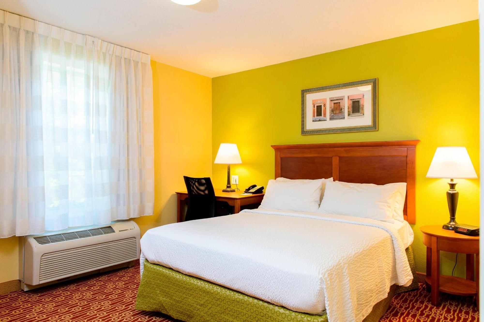 ทาวน์เพลซ สวีท โบวี ทาวน์ เซ็นเตอร์ Hotel ภายนอก รูปภาพ