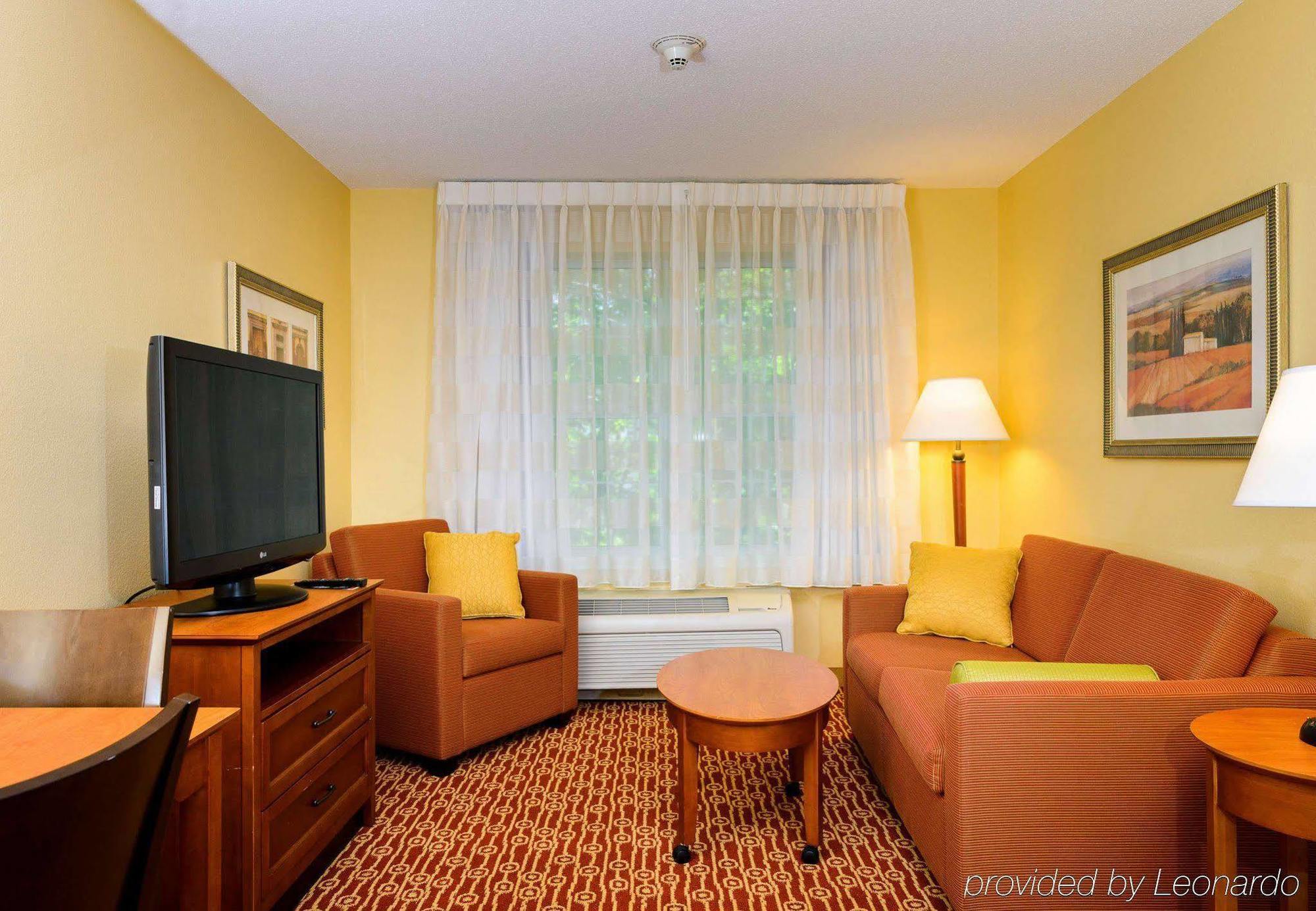ทาวน์เพลซ สวีท โบวี ทาวน์ เซ็นเตอร์ Hotel ภายนอก รูปภาพ
